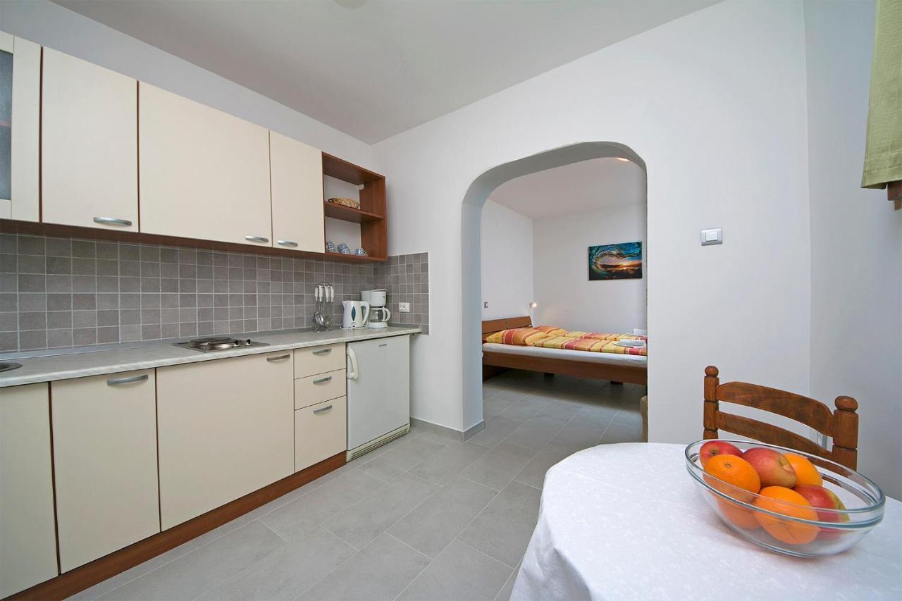Adria Brela Apartments Ngoại thất bức ảnh