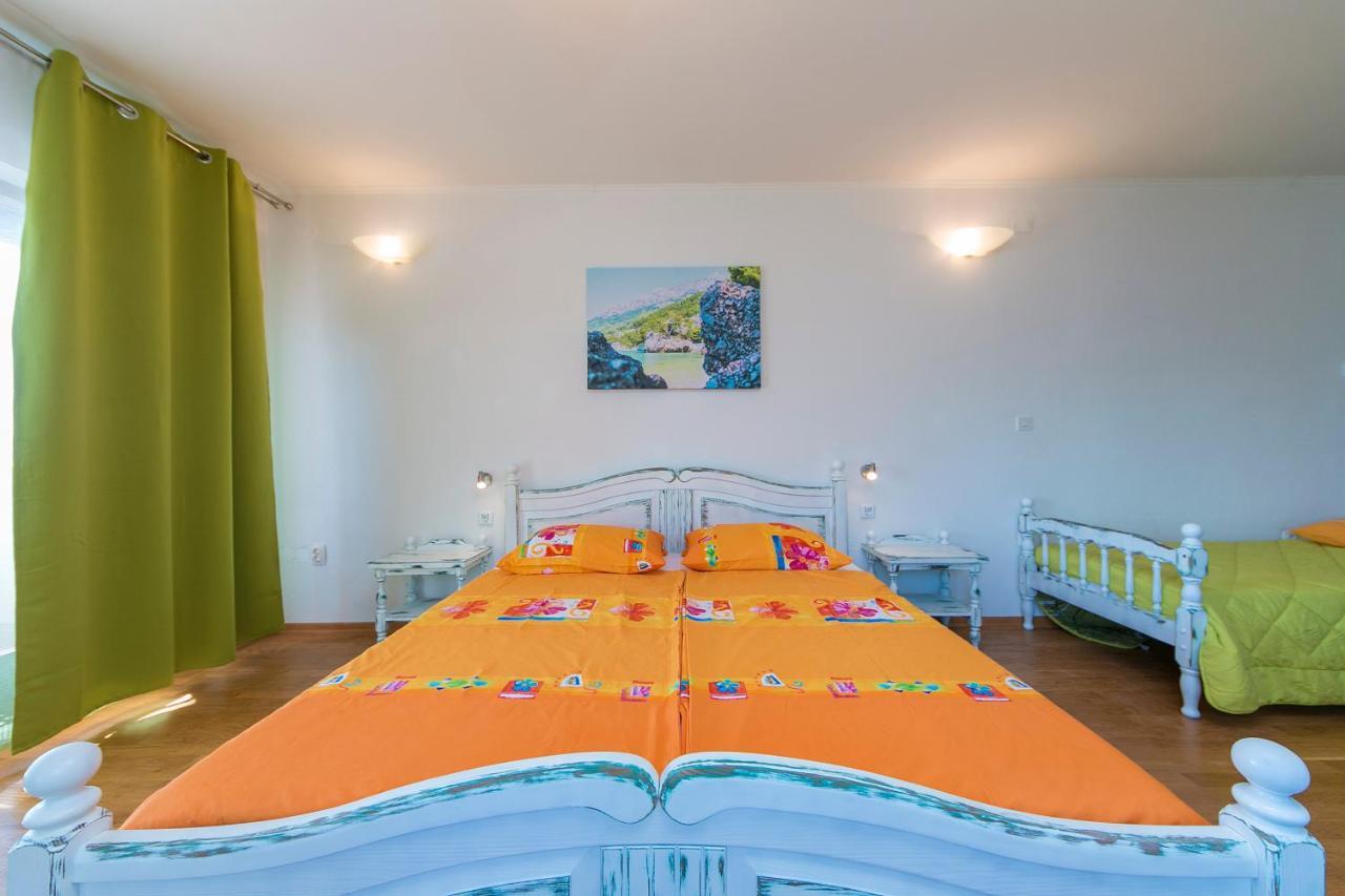 Adria Brela Apartments Ngoại thất bức ảnh