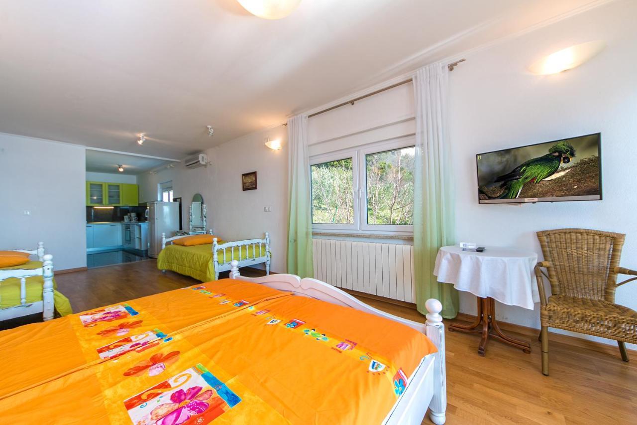 Adria Brela Apartments Ngoại thất bức ảnh