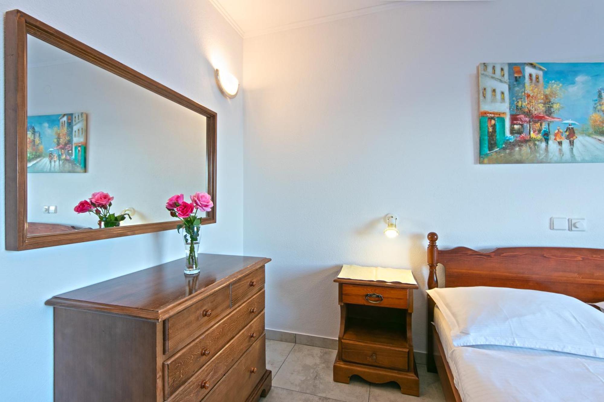 Adria Brela Apartments Ngoại thất bức ảnh