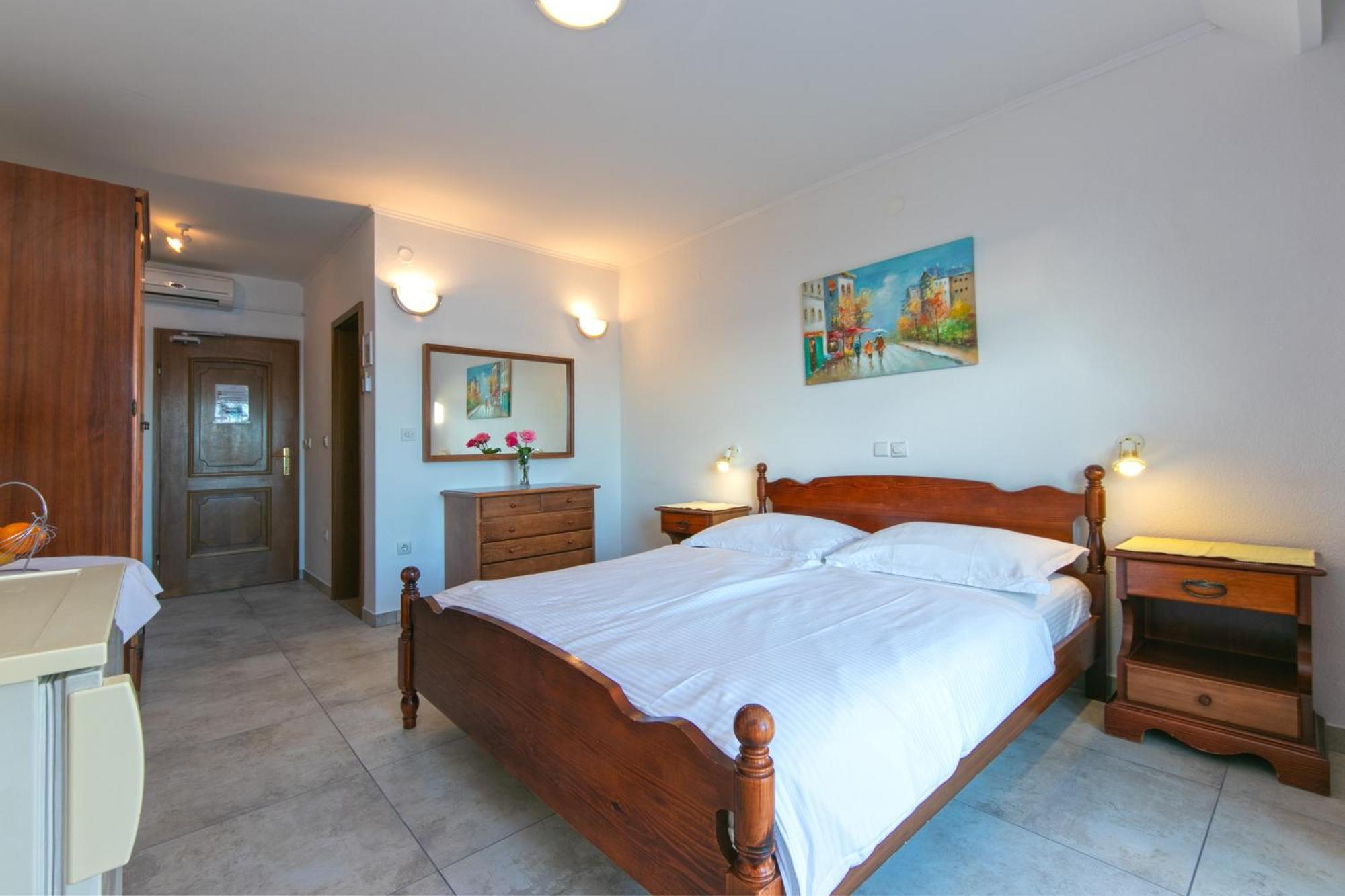 Adria Brela Apartments Ngoại thất bức ảnh